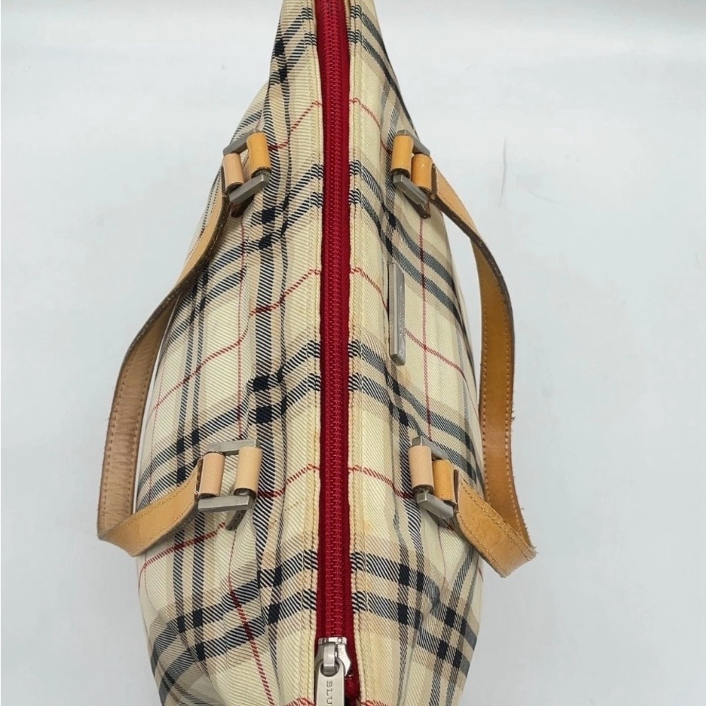 Authentic BURBERRY Blue Label
Nova Check Nylon Leather Beige
Tote - Picture 4 of 16